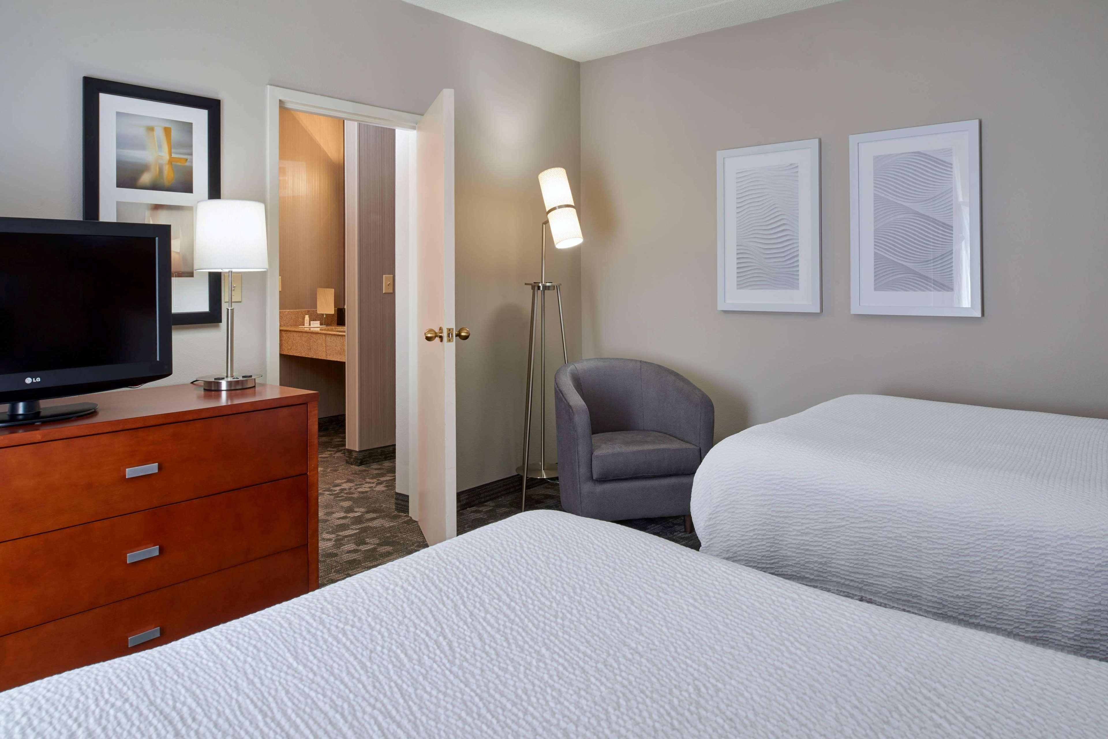 Sonesta Select Indianapolis Carmel Hotel Екстериор снимка